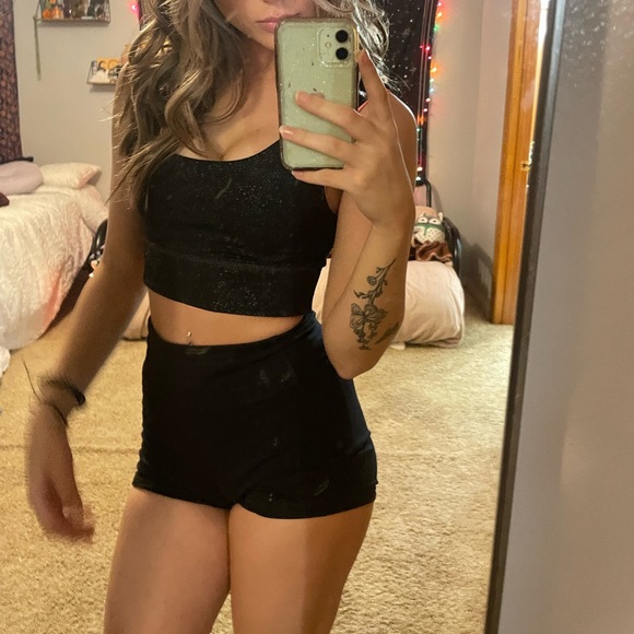 reversible fabletics sports bra top - Picture 4 of 4